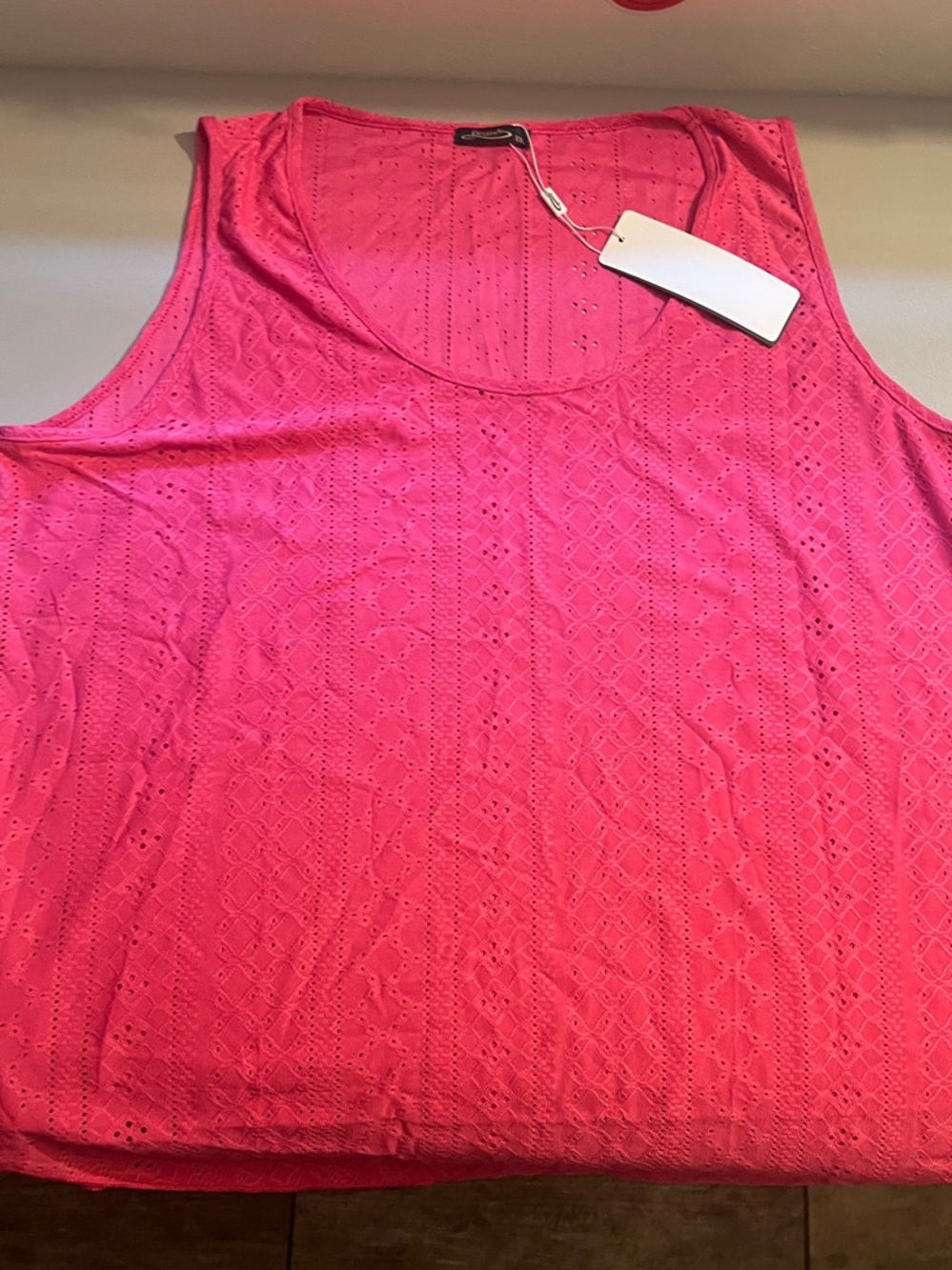 Eyelet Scoop Neck Tank Top in Bright Pink